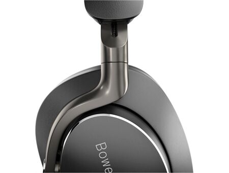 Bowers & Wilkins PX8